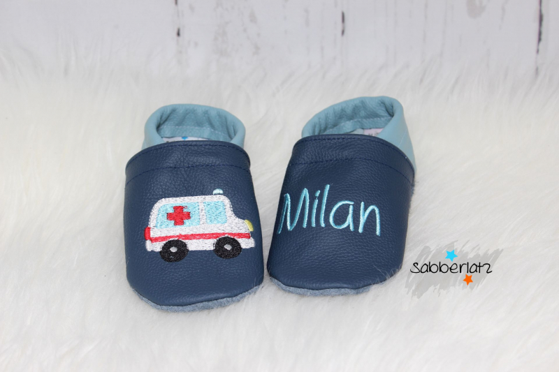 Krankenwagen-Puschen