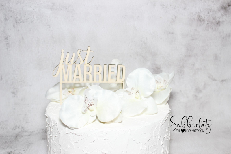 Caketopper *just married*