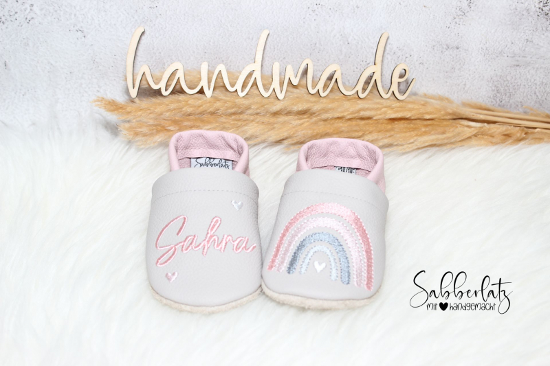 Preview: Regenbogen-Puschen