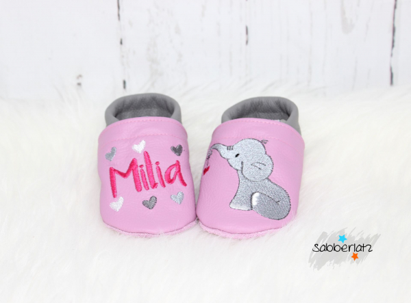 Elefanten-Puschen mit Herzanhänger