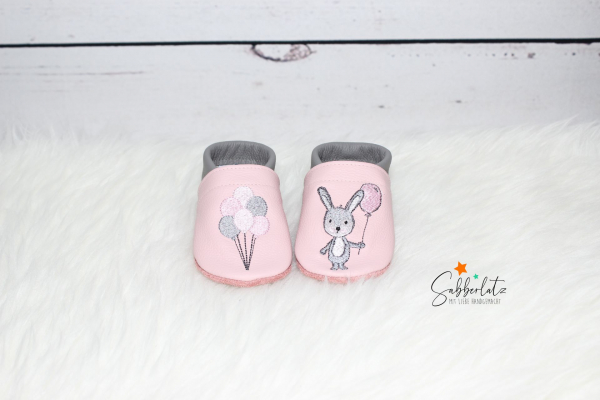 Hasen-Puschen mit Ballons