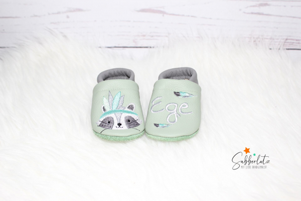 Boho-Waschbär-Puschen