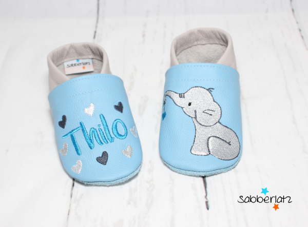 Elefanten-Puschen mit Herzanhänger